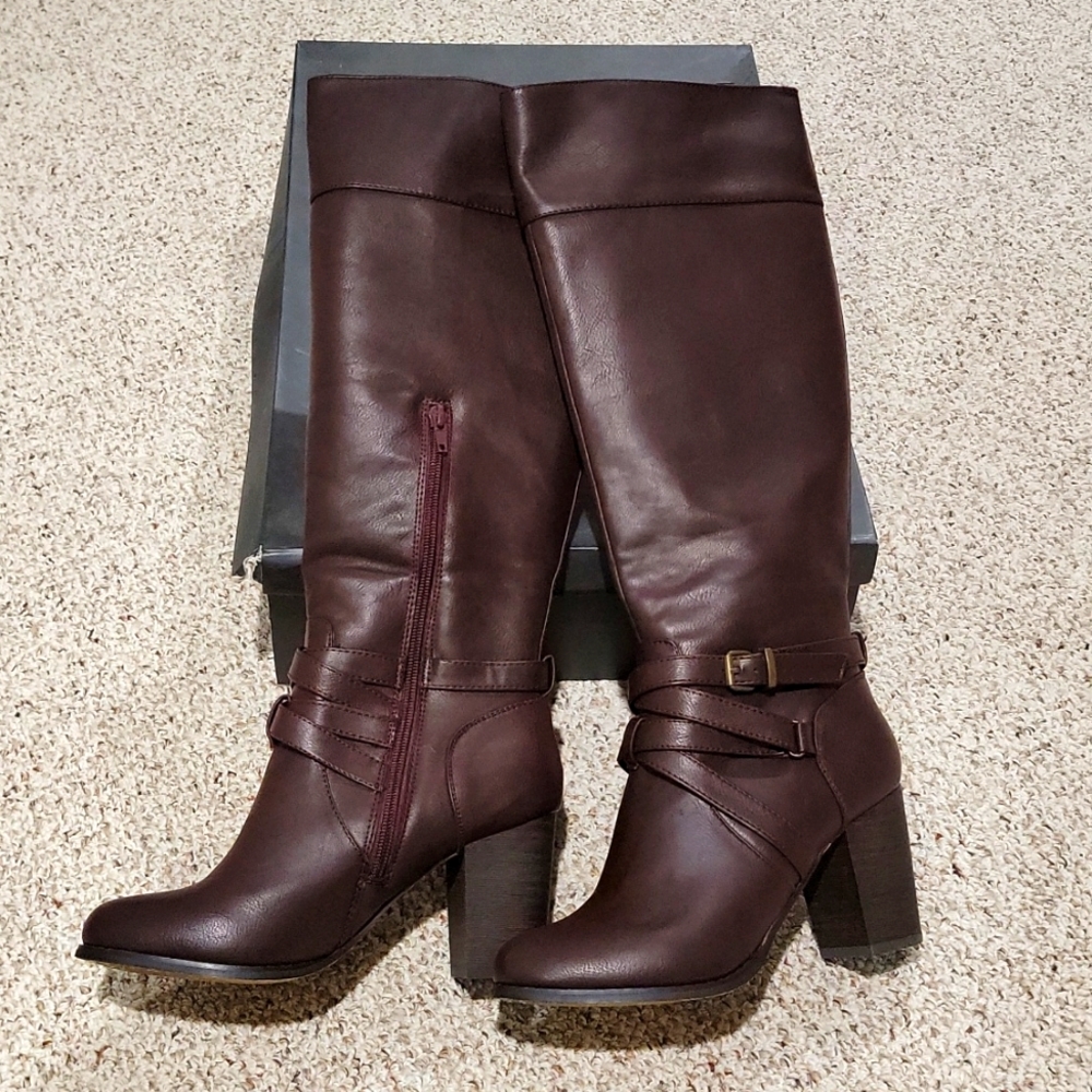 NEW JustFab, Wellington boots, color is BURGUNDY